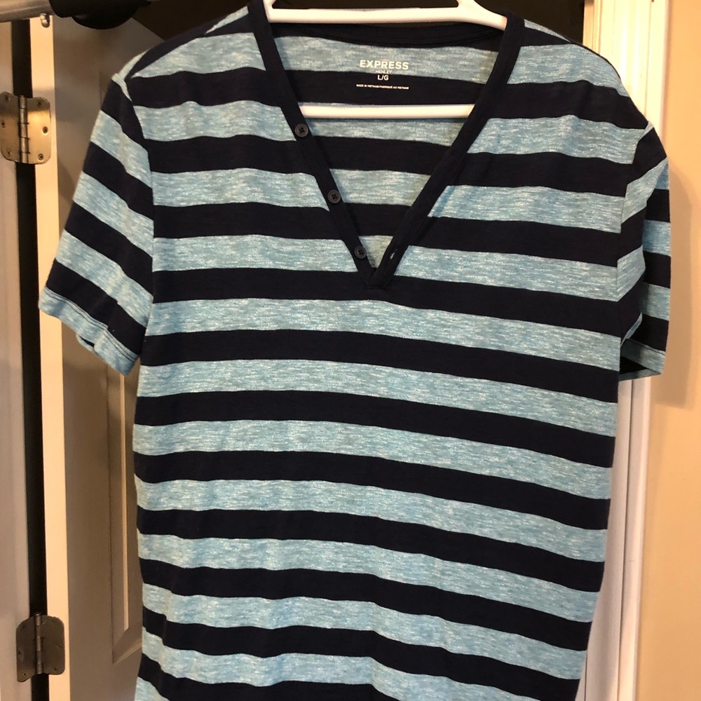 Large Express Henley short sleeve